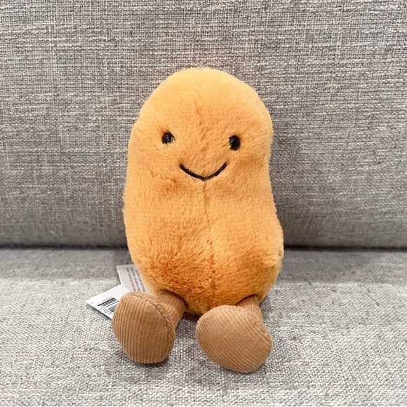 Jellycat Amuseable Bean Brand New with Tags (BNWT) - Picture 4 of 6